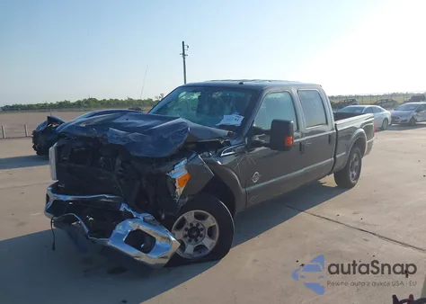 2016 Ford F-250 Xlt z USA, uszkodzony, nr VIN 1FT7W2AT9GEC41036